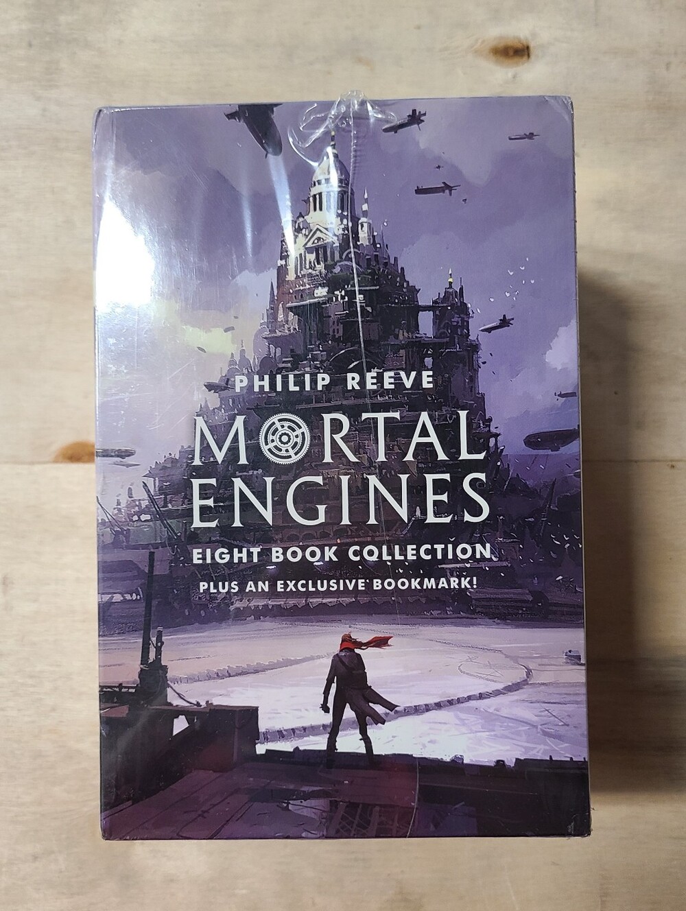 Mortal Engines Paperback Set - Picture 2 of 4
